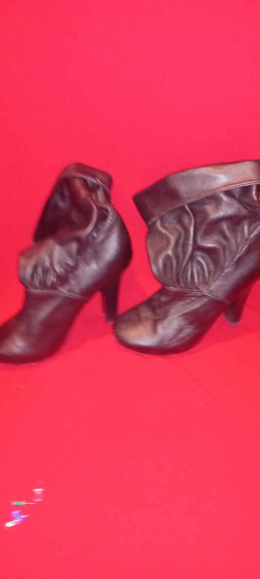 Shoes Boot Midsize Brown Used