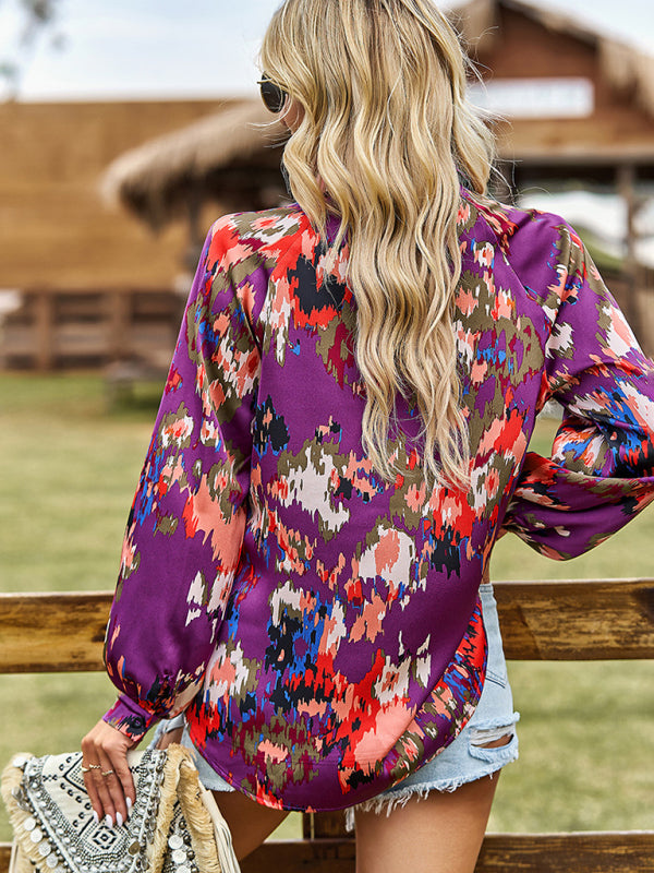 Blusa floral con cuello de muesca para mujer 